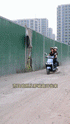 1686529158161013885.gif