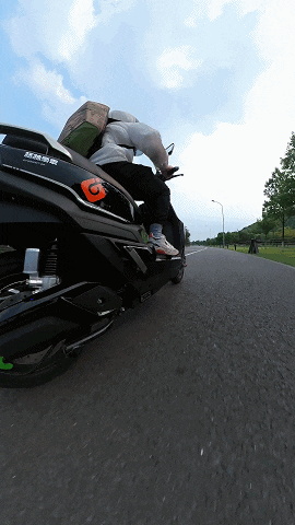 640 (2).gif